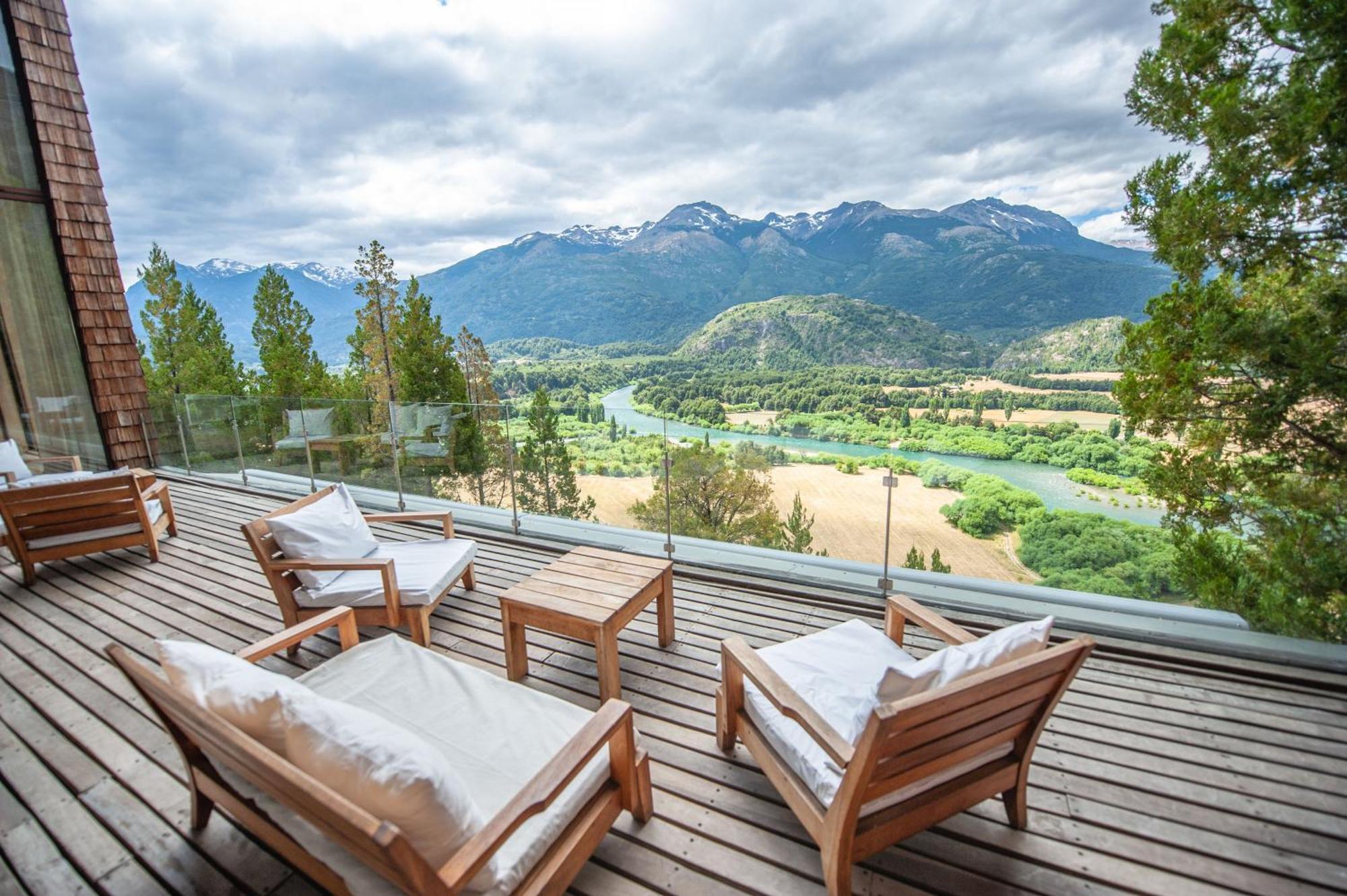 Uman Lodge Patagonia Chile Futaleufu Bagian luar foto